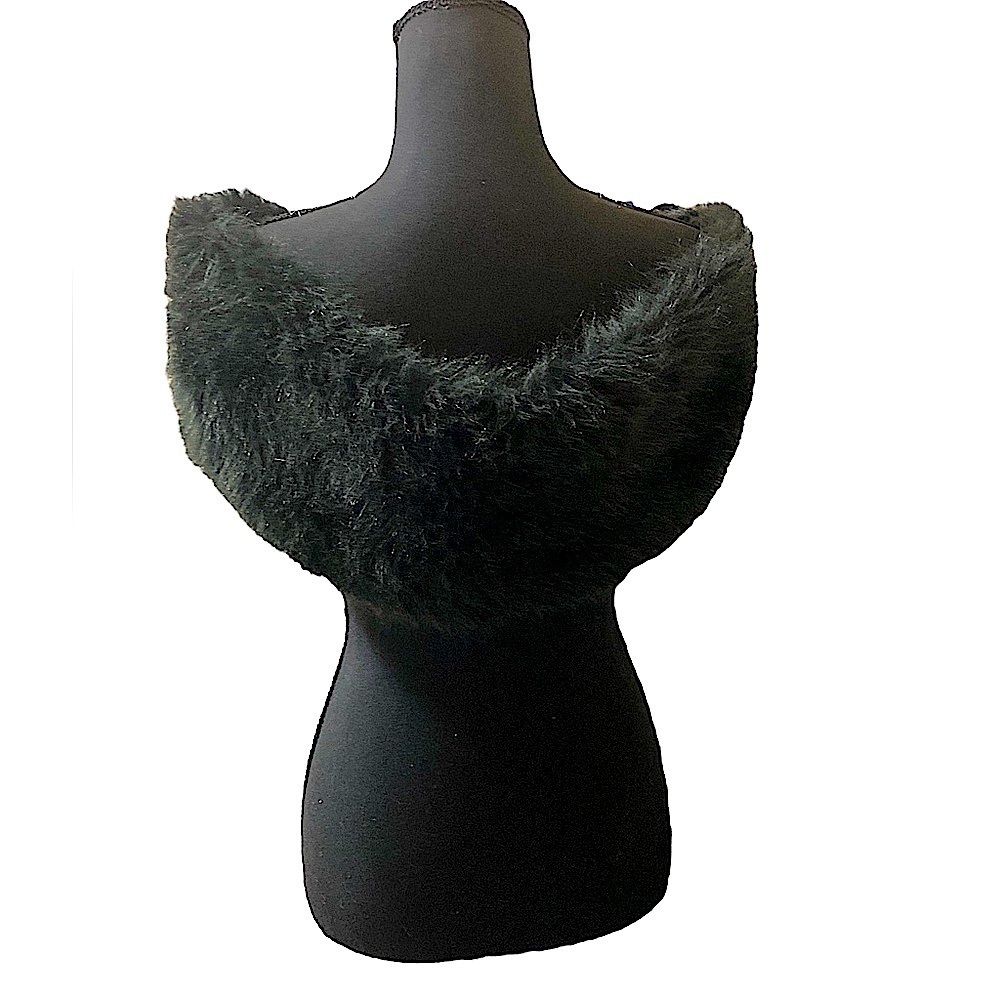 Faux Fur Wrap with Satin Sash Women’s One Size Black Goth Lolita NWOT BO… - Picture 2 of 6
